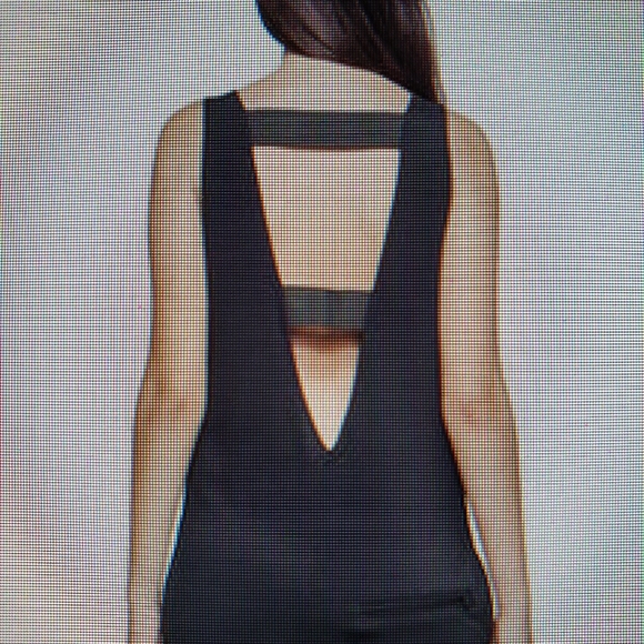 ONEPIECE Bay Jumpsuit - Picture 2 of 6